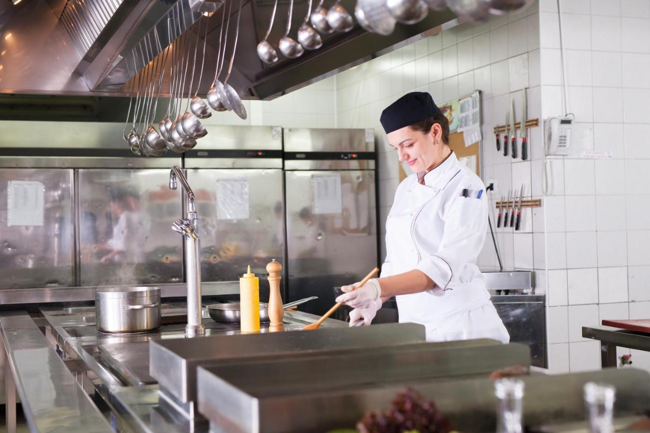 Hotel Elefantino Grey - Free Breakfast & Brunch Until 13-00 - Vicinissimi A Mirabilandia ミラノ・マリッティマ エクステリア 写真